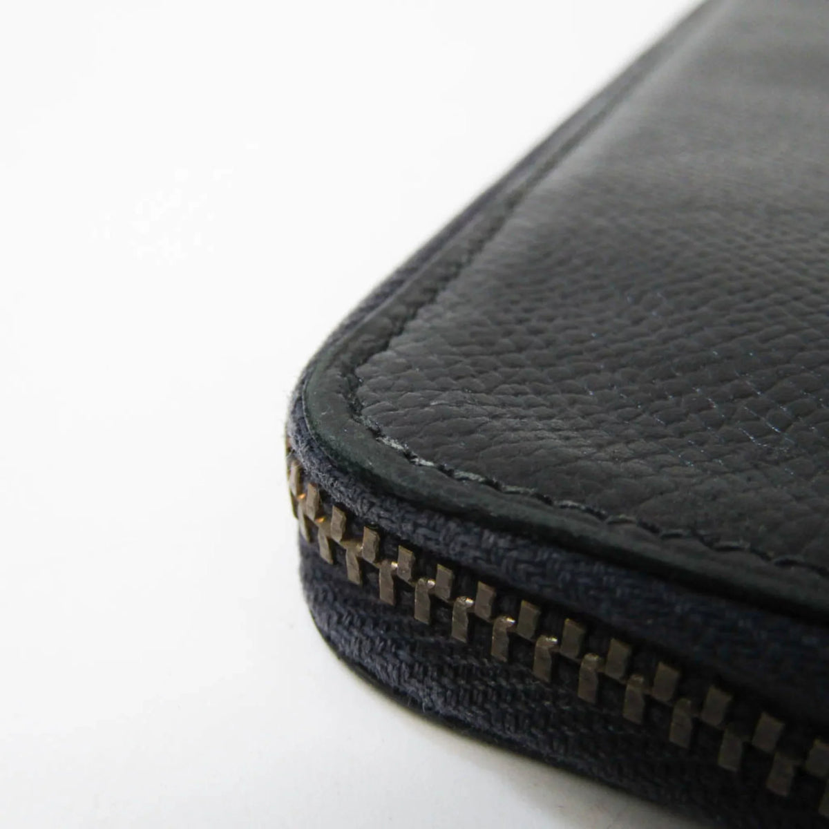 Pre-Owned Hermes Travel Case Men,Women Epsom Leather Long Wallet (bi-fold) Black (Good)